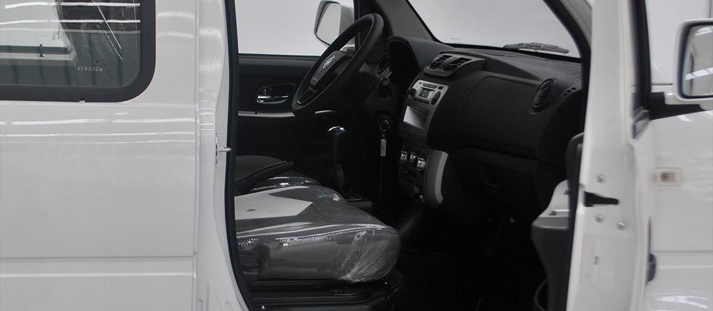 C32